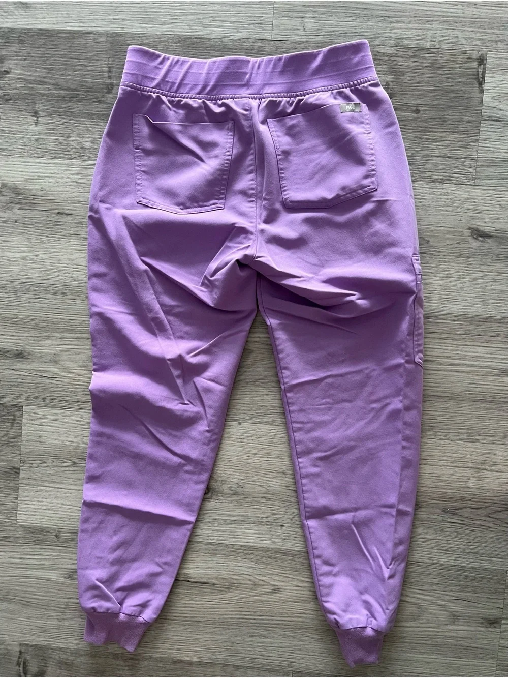 FIGS Purple Lilac Scrub Set-Catarina Top S | Zamora Jogger Pants XS/Petite FIONx